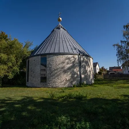 Ferienwohnung dreamcation - Ehemaliges Pfarrhaus, 3D-Tour, NETFLIX, Terrasse, BBQ, Küche, 130qm Kelheim Exterior foto
